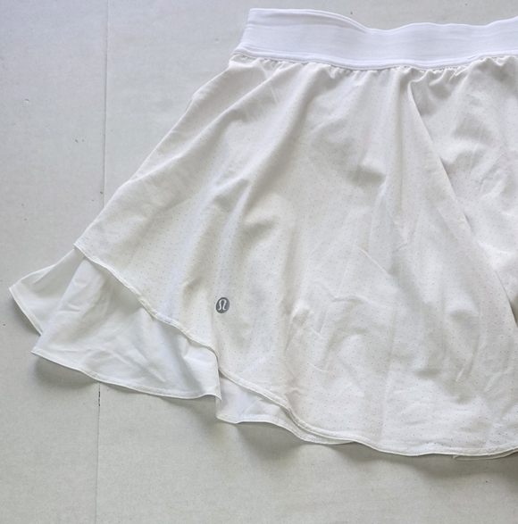 Lululemon Court Rival Skirt - Picture 15 of 16